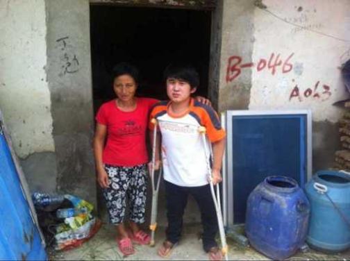 ����������