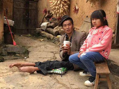 ���Ǹ����ÿ��ʵĺ��ӣ���ͬѧ��&ldquo;С����&rdquo;&ldquo;�޹�&rdquo;����Ц�ƺ����������������Թ��