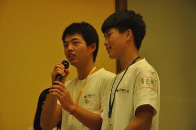 ����Ʊ�ݿ��ߣ� 1.��ɽ����ὫΪ�����200Ԫ���������߾����վݣ���Ҫ�����վݵİ����û��뽫(��������������Ʊ̧ͷ������ͼ���绰����ַ����Ϣ����weiailianquan@lingshanfoundation.org���ж��������κ����⡣