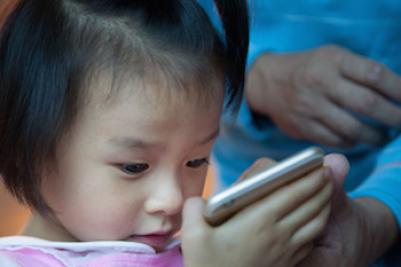 •��������������裺  �����ˮ�����������ǵ�����һ�������⣬���������á� ����ƽʱ�Ц�����ǵ�Ц���ܹ���������ķ��ա����������ƺ������Ǻܲ���ƽ�ġ�Ϊʲô����ô�����۾��ĺ��ӣ�ȴ��ʧȥ������2014���������ȥ��죬ȴ��������������������Ĵ�������ϣ���ܹ�Ϊ����ס������