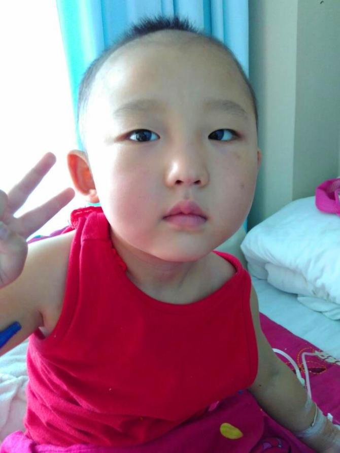 ��Ϊһֱ�ﲻ��Ǯ������Ů��ֻ���������ƻ��⣬ҽ�����龡����ֲ��������Ҫȥ�������ô���Ǯ��Ů����ֲ�أ�����֮�£������ᷢ��������ļ��200000Ԫ������Ů������ֲ��ϣ�������ʿ�������Ԯ��֮�֣�������ǣ��Ⱦ��ҵ�Ů��������