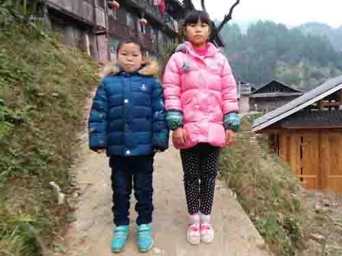 �鼱֮�£���������ź����������ݼ�飬���ȷ��� ���Ǹ����͵�ƶ�������Ӵˣ�������ʼ�ˣ�������Ѫά������������ӳ���������8���ˣ�������������������λ�����˵���Ѫ������ǰ��û�м�ʱ������Ѫ���ƣ�����ƶѪ���أ��������������9�����ȴ�����ð���һ��ͷ��