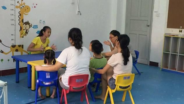 ϣ����Ŀ��ʵʩӰ��һ���Լ�ͥ������̷�˼�������иı���״�ļҳ��ʹ�ҵ�ߣ�������ͨ���Լ���ת��ȥӰ����������ͬ��������Ⱥ��ͬȥ�ƶ��Ҹ������ʵ��������������ͥ�������������Ҹ��С�ΰ����ҵ�ĳɹ���Ҫ��ҵĹ��ģ������������ů֮�֣�һ��Ϊ&ldquo;һ����ͥҲ�����¡�һ����ͯҲ������&rdquo;��Ŭ����