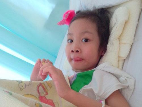 �����ͷĸ�׺�Ȼ����鷢�ֻ����ˡ����Ǽ���ϲ�� ������Ϊ��Ů������һ������ôҲ���˲����� �����������Լ����и�����һ������ҽԺ�ܣ����ڹ������۳����������������� ����ĸ��ȫȻ�������˵�Ȱ˵����ע����Ϣ������ʱʱ�̶̿�ǣ���Ŵ�Ů����������������������Ĳ���ʱ�� ��