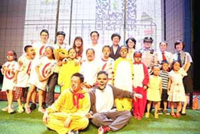 ��������ô�����ؼҵ�ϣ����Ŀ�ڸ���ѧУ�������н���ϵ�ж�ͯ��ȫ�������������ȡ��ͯ��ȫ��������·�ݡ���ͯ��ȫ������ϰ����ͯ��ȫ����֪ʶ��������ʽ��Ϊ�ҳ��ͺ����ṩ����֪ʶ������ʵս�������Ӷ�������ǵİ�ȫ������ʶ��Ԥ�����ӱ��ա� ͬʱ���ǻ������˷��ն�ͯ�硶�ؼҵ�ϣ������ּ��ͨ����������ʽ��ӳ����ϵĹ������⣬���Ѽҳ��Ͷ�ͯ��ǿ������ʶ��ѧϰ��ȫ����֪ʶ����Ч���ٱ����¼��ķ�����