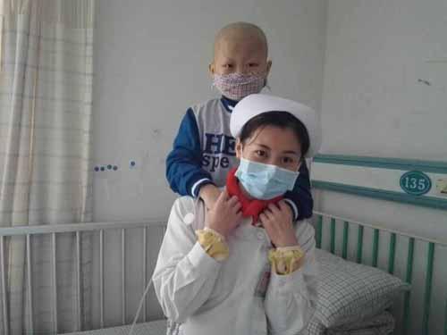 9����տ�����2015��3��18�ձ������齭ҽԺȷ��Ϊ�����ܰ�ϸ����Ѫ������������׸ı����������ˣ���ȷ����һ�̿�ʼ��С��ÿ������������ƴ�����ʹ�ࡣÿ��Ļ��ƣ�ÿ���Ƴ̵��������Ǵ������ƺ�ĸ��ַ�Ӧ��Ż�¡���ͷ���������ղ��ˡ�����ҩˮ�ĸ����õ���ȫ�����ס��ؽ���ʹ�������´���