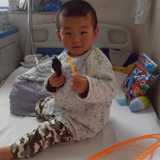 �����������ڽ������ƣ��������Լ��������벡ħ�������������Ĳ�������ÿ�������۾��Ϳ�ʼ����ֱ�����ϣ�ԭ�������������������ݣ������Ѿ��þ�û��Ц���ˣ�ÿ�춼���ʣ�&ldquo;�ְ֣���ʲôʱ����Ժã�&rdquo;���������������ӣ��Ҿ���͵͵���ᡣ���Ʒ����൱�ߣ���Ժ���»���������Ԫ��