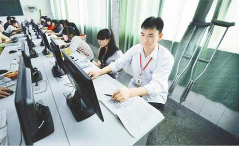 ����ս���ѣ���δ����̱��20�꣬��ĸһֱ��ָ�������ҽ��������Ƿ��17���Ԫ�����޷�������������66�꣬�����ಡ���ڼ�����أ��չ��������ĸ����65��������¼���С���������ٴδ������ȥ��ҽ��Ժ�������г������ѳ�Ժ�ؼ�������