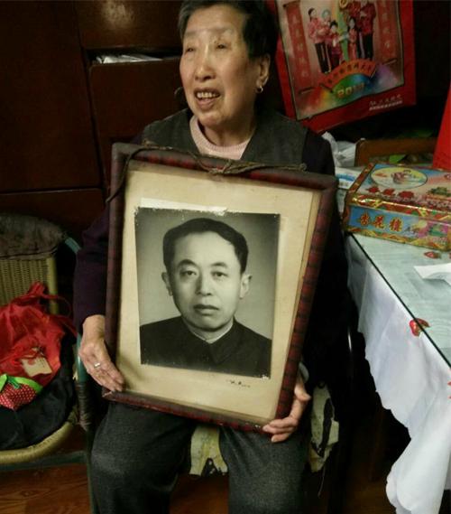 1��85�������������������������Ϻ��ˣ������ϰ�����ʮ��ǰ��һ�ι����в���׹����������Ϊ���ǽ������Ĺ���ʱ����������������Ҳ����������ϰ����ȥ�������������ʹ��30���������˹��������޿��Ķ���������˻��ж��ּ����������ʳ�ܵ�Ӱ�졣����ڼ�������ܶ�ʱ�򲻳����͡�