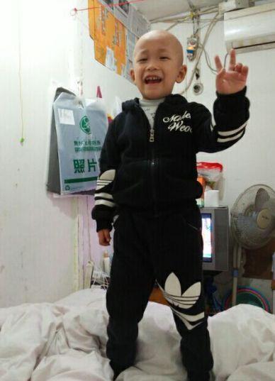 Ϊ����ȶ��ӵ��������ְ��ÿ������ݵĴ��Ž�Ǯ�����������д����Ǯ���Ｏ��ʮ���򣬱������ת���˱�����ͯҽԺ���ڱ�����ͯҽԺ��ȷ����С�ε����Ʒ�����16���Ƴ̵Ļ��ƺ������г������Լ�������ơ���ĿǰС�ξ�����6�����ƣ��Ｏ����ǮҲ���Ĵ�������δ�����Ƶķ��û�����Ҫ��ʮ����Ԫ��