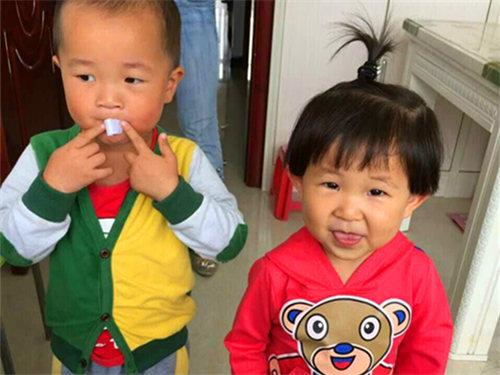 �˳̳̣�С��������2013��5��3��������С�������ӵĵܻܵ���������̥�������������С��ܵĵ����������ͥ�����޾���ϲ�ͻ��֣��ְ����衢70�����үү���̶��ǳ���ϲ�������ͨũ���6��֮����ԡ����ܰ���Ҹ�֮�С��ⲻ֪���Ҹ�ʱ��̫�����ݣ���ħ���Ľ��١�