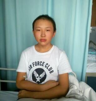 �������˸���������⣬ҽ��˵�����ڸ�Σ���ͣ�����Ҫ��Ѫ��ϸ����ֲ�������׸�������������ֲ�������ַ��ղ���ֲ���и����ķ�������ԥ�ǻ�������Ҫ���Ǹ߰�����ֲ���ö���������յ����ߵ���ͨũ���ͥ��ֱ�����������֣�����ȥ����Ū��ô��Ǯ�أ�