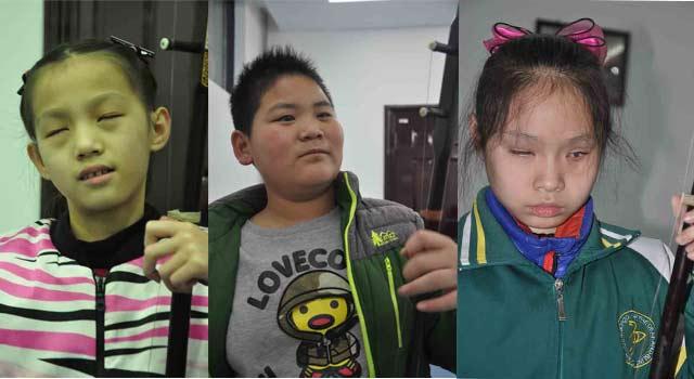 ����ǰ������λäͯ���۵�С�ֱ������Ŵ���������ʱ�������в�֪����Ϊ���������������У������߽���ʵ����磬��ȡ�����Լ�δ��������ĳɼ������֣������ǵ�������Ͷ����һ���⡣