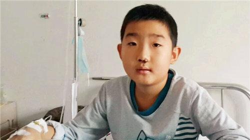 ��Զ��Ӿ޶�����Ʒ��úͿ��ܷ����ĺ�����ְ���Ҳ�޷���������п����ʵ�����Ҫ�������ơ�������ȻҲ����������ϴ�棬�����������ܷ����Լ��İ��Ķ��ӡ���������֮�󣬰ְִ�ҽԺ�뿪����Ҳû�л���������ʧȥ����Ϣ�����������趥��������Ĵ����һ���˼�ǿ��֧�����˶�������ϣ����