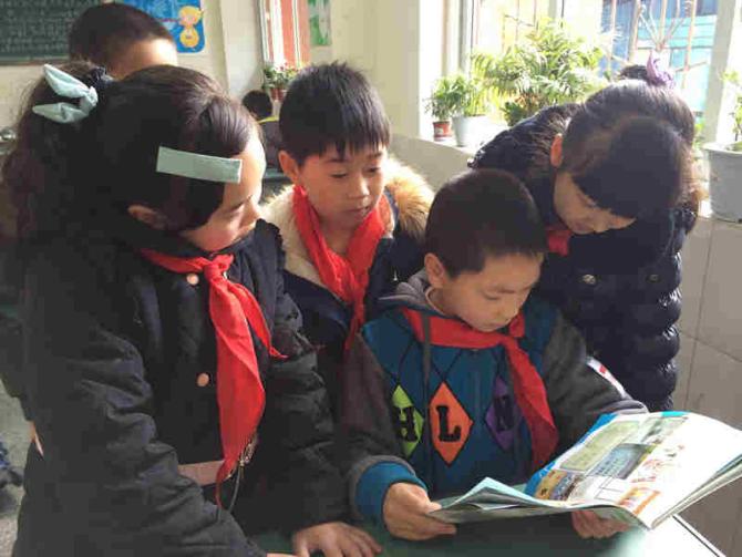 ���ǽ�Ϊͼ��ǹ�����ʹ�ýϺõ�16��ѧУ147���༶��ÿ������20�����顣��������ڻ��������������Ļ���Ůͯ��ȫ�����ұ�����