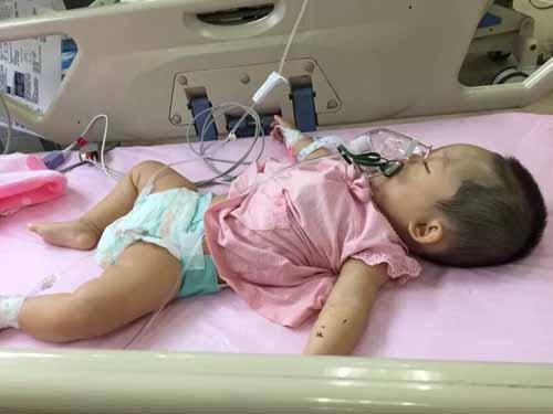 ����Ů��һ�����������ǣ����費����������������ϣ������Ը��Ϊ����ֻ�����ˣ�˯�ˡ��ǿ��κ����Զ��ǲ԰ף�ֻ�ǵ����絶�ʣ���������ICU�������Ϊ�պ���­�����ˣ�­�ڳ�Ѫ���ļ��𺦣��෢��­�ǹ��ۣ��������������ˣ��������´��˲�Σ֪ͨ�顣��һ����һ��İ���Ĵ����������ޱȿ־塣